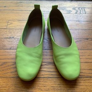 Everlane Day Glove Lime Green size 9